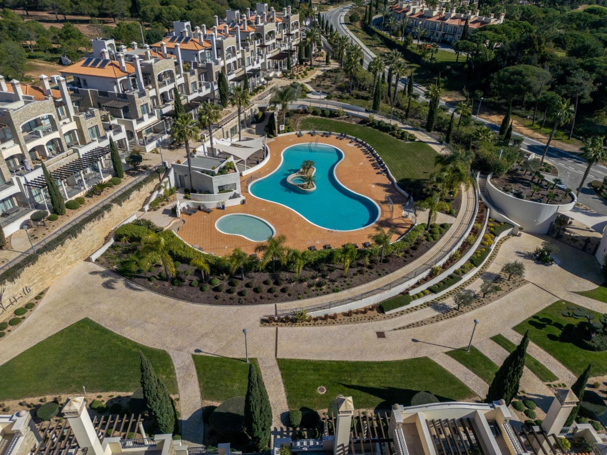 Apartment Pine Hills Perola By Interhome วิลาโมรา ภายนอก รูปภาพ